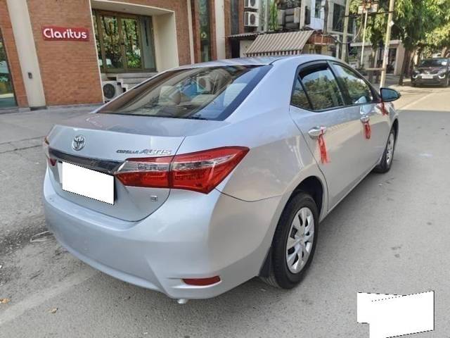 https://images10.gaadi.com/usedcar_image/4236374/original/processed_9328a6d9e56b26b2c3cdd2955f400600.jpg?imwidth=6402