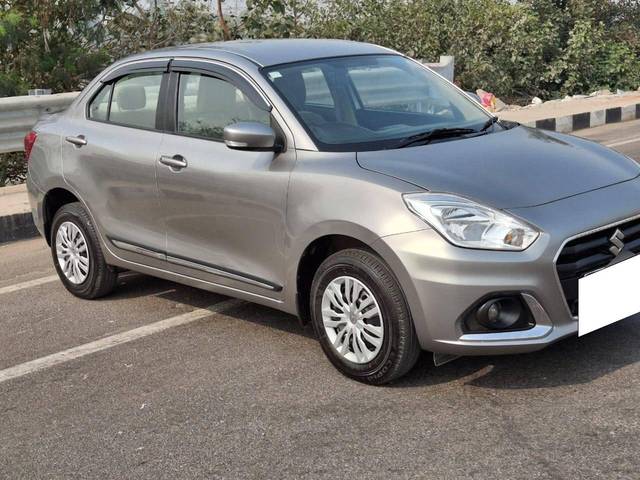 https://images10.gaadi.com/usedcar_image/4236456/original/processed_25058a5b3f1dbecfb8a2200275137588.jpg?imwidth=6400