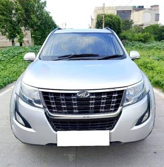 Mahindra XUV500 Mahindra XUV500 W7