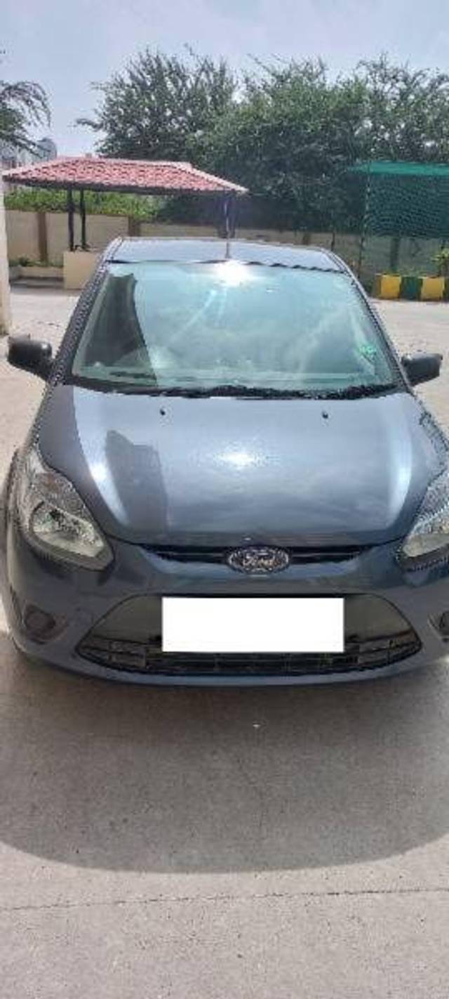 https://images10.gaadi.com/usedcar_image/4236535/original/a1781db37ef8f964d5954e09a93f0724.jpg?imwidth=6400