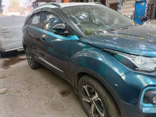 https://images10.gaadi.com/usedcar_image/4236538/original/b4507e07e36ff39e10ec73f656a733a7.jpg?imwidth=6400