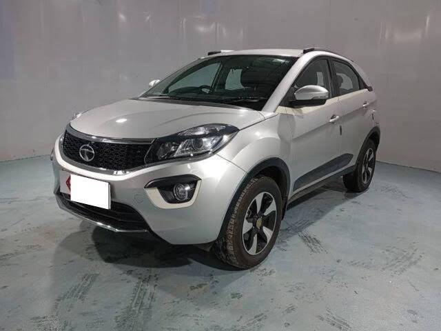 https://images10.gaadi.com/usedcar_image/4236645/original/processed_146d3fd1-c71b-4242-a7fd-fc3e24b4d169.jpeg?imwidth=6400