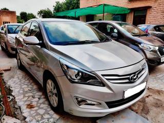 Hyundai Verna 2015-2016 Hyundai Verna 1.6 CRDi S