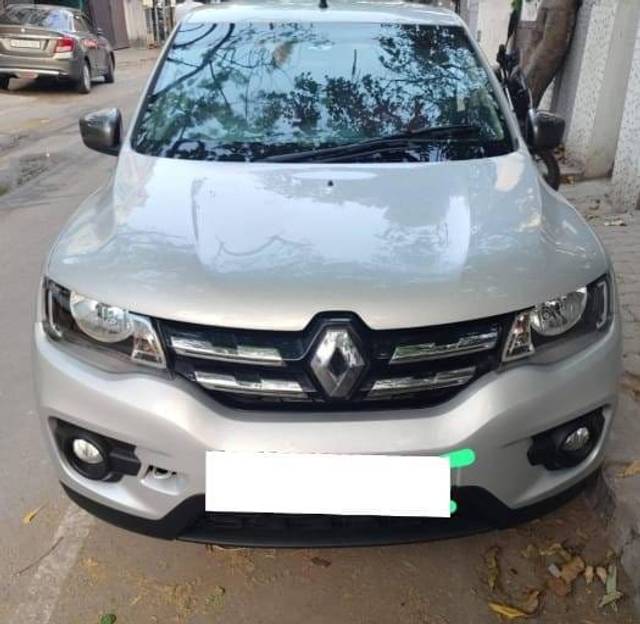 https://images10.gaadi.com/usedcar_image/4236687/original/7e7729c3020e40c3ef5e9e3a57194af2.jpg?imwidth=6400