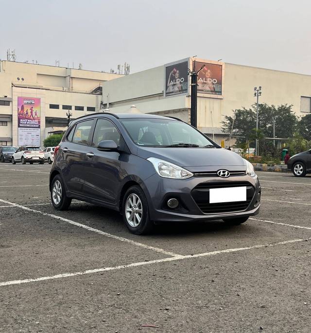 https://images10.gaadi.com/usedcar_image/4236690/original/processed_228aee63b9841350250f12951b1a8720.jpeg?imwidth=6400