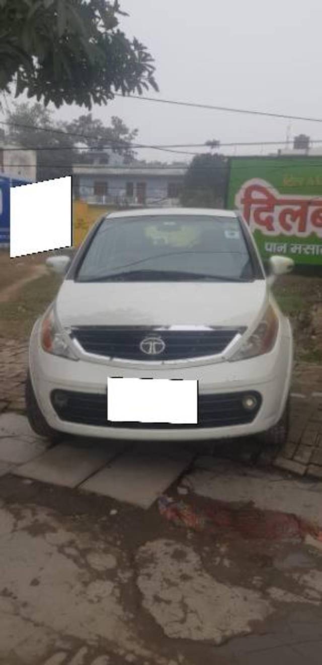 https://images10.gaadi.com/usedcar_image/4236767/original/processed_9490c458-7160-445a-a611-02c05ccea11e.jpeg?imwidth=6402