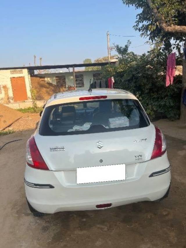 https://images10.gaadi.com/usedcar_image/4236800/original/processed_28abdc4f-84cc-46d2-8c03-c8c5f923d13e.jpg?imwidth=6400