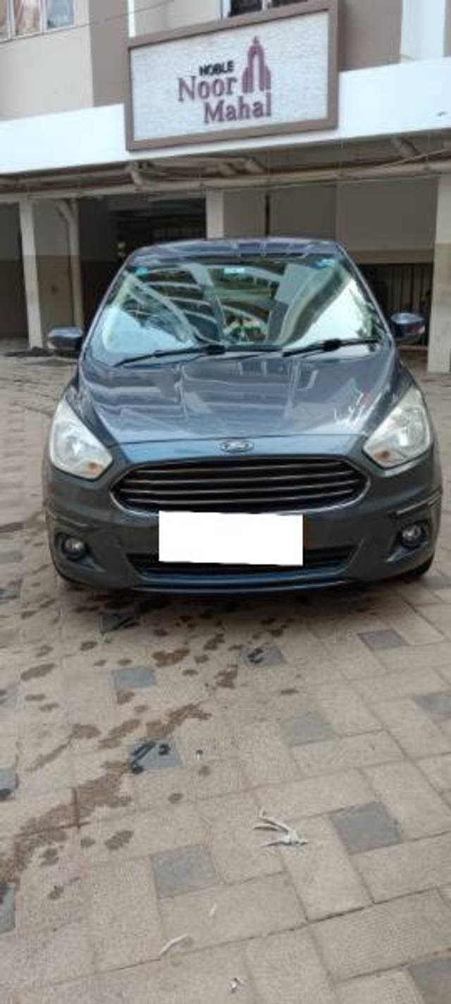 https://images10.gaadi.com/usedcar_image/4236806/original/processed_6ad68950-30e4-4977-ac6f-c406c613c289.jpg?imwidth=6400