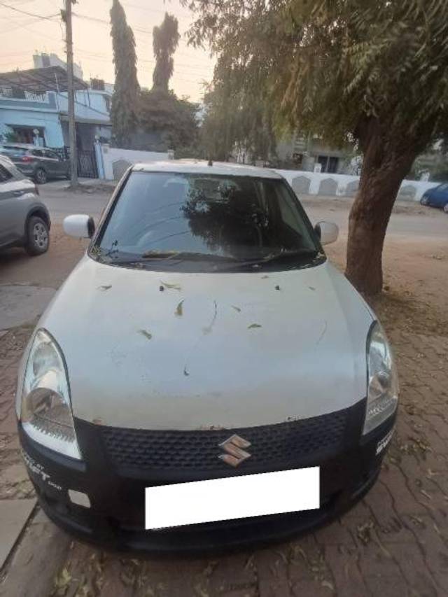 https://images10.gaadi.com/usedcar_image/4236976/original/processed_32752150-4695-4e0c-996f-1e7a9e59cff8.jpg?imwidth=6400