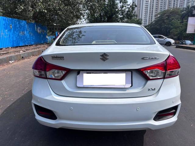 https://images10.gaadi.com/usedcar_image/4236992/original/processed_3a1ff784f49b5d4b313c1d09d75ff4b0.jpg?imwidth=6402