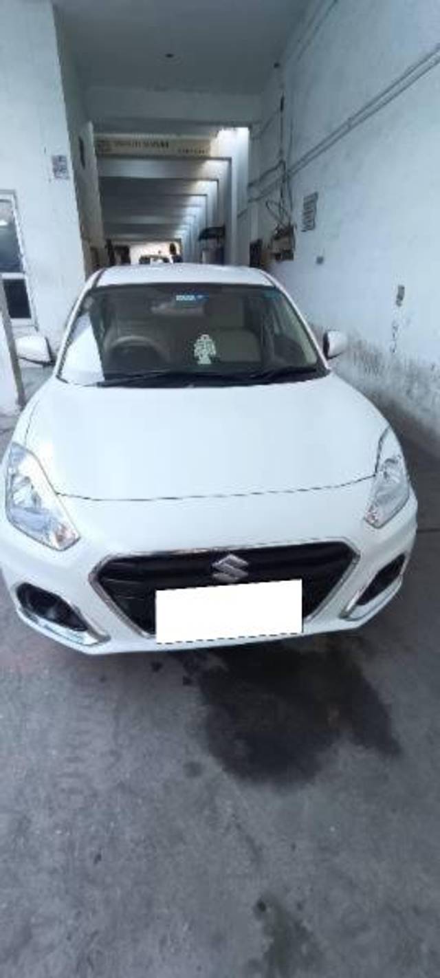 https://images10.gaadi.com/usedcar_image/4237130/original/processed_4ae147a4-5f1f-4ac2-94a6-dd7cdcac6e92.jpg?imwidth=6400