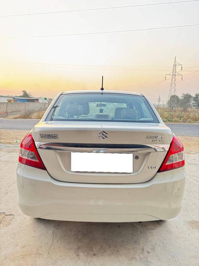 https://images10.gaadi.com/usedcar_image/4237185/original/processed_9da46ce397911be8162115d72d99a700.jpg?imwidth=6401