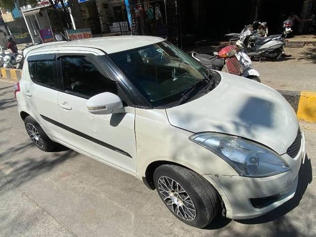 https://images10.gaadi.com/usedcar_image/4237287/original/processed_59b96c0f-be02-42ff-8e50-55694baed6dc.jpeg?imwidth=6400