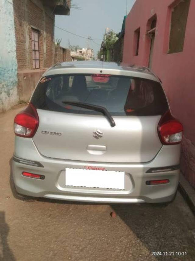 https://images10.gaadi.com/usedcar_image/4237299/original/processed_42f1f0ee-abe6-4f88-99d6-a63451323460.jpg?imwidth=6401