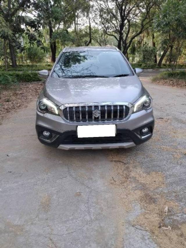 https://images10.gaadi.com/usedcar_image/4237318/original/processed_b105efe9-ada3-4990-93d7-8b3dc4575232.jpg?imwidth=6402