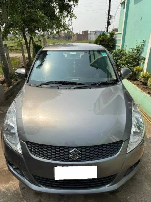 https://images10.gaadi.com/usedcar_image/4237444/original/processed_d1d03bd7-9d1f-4710-80d5-a663586b5658.jpg?imwidth=6402