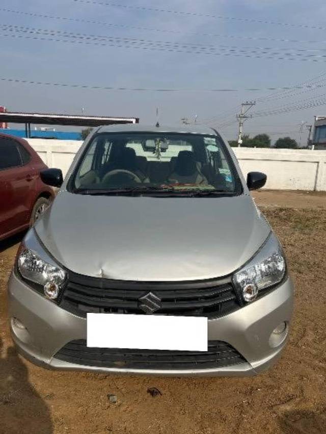 https://images10.gaadi.com/usedcar_image/4237464/original/processed_51653062-359e-4ae7-a54b-4ca9172f368e.jpg?imwidth=6400