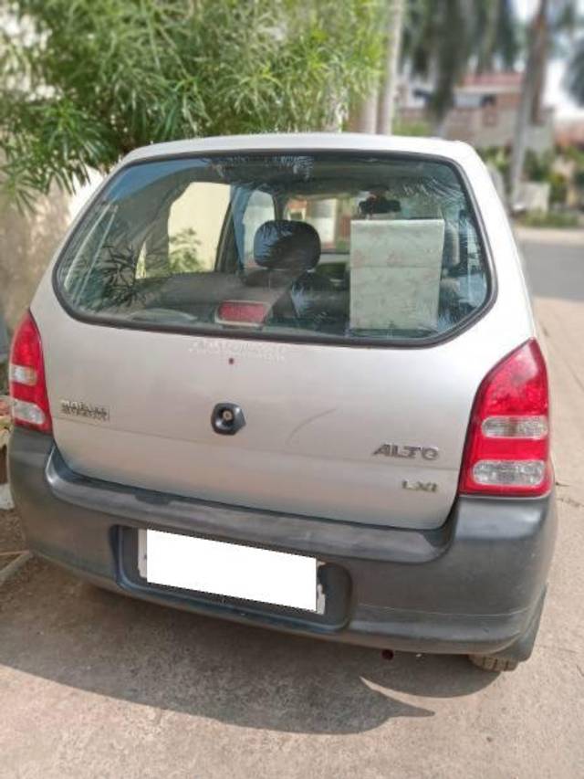 https://images10.gaadi.com/usedcar_image/4237491/original/processed_88b31834-5af4-43ba-b3ba-59dfc8b44f9c.jpg?imwidth=6401