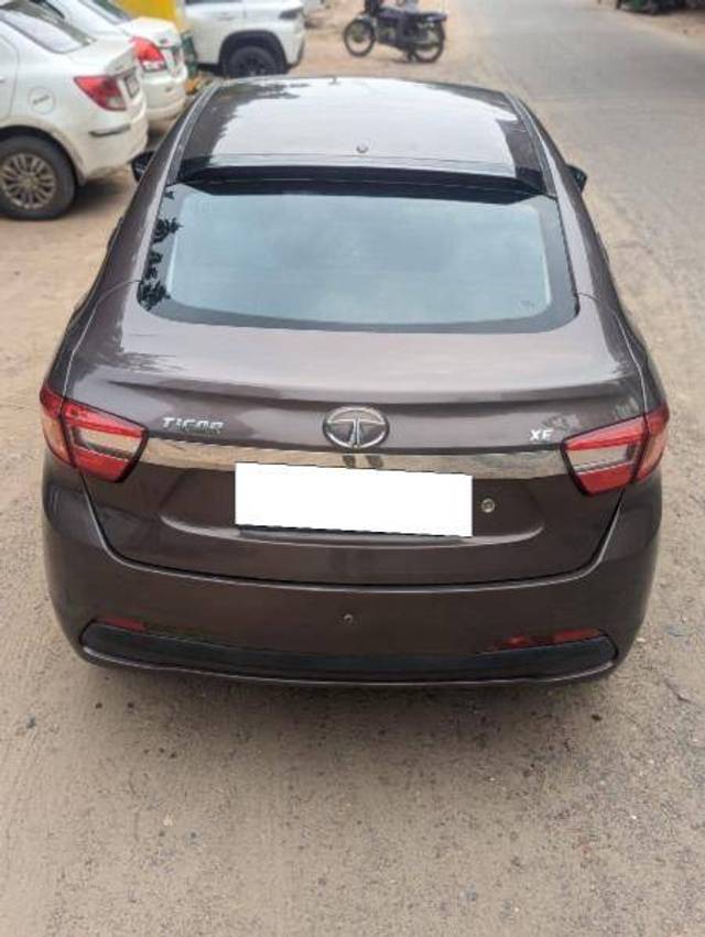 https://images10.gaadi.com/usedcar_image/4237541/original/c6f2dd03656f7d8e1e94d294f350cef4.jpg?imwidth=6401