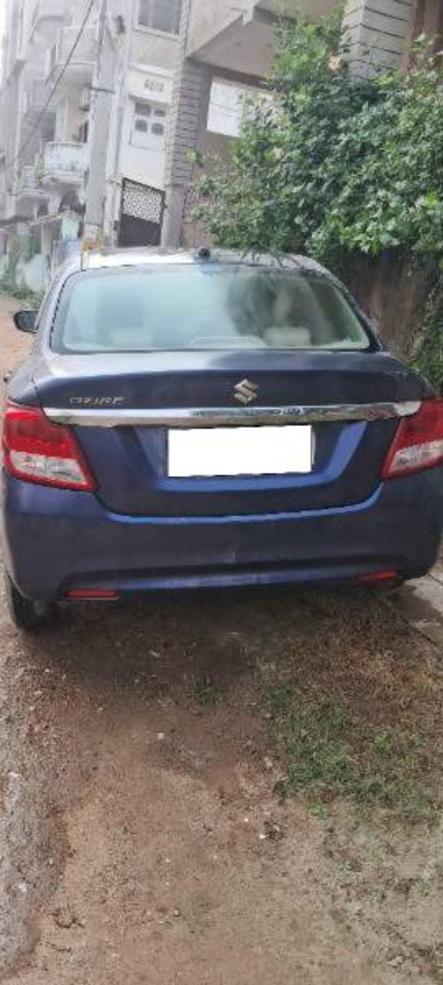 https://images10.gaadi.com/usedcar_image/4237595/original/processed_e18d8e87-da2a-4fb5-bca7-51e7c5fb57eb.jpg?imwidth=6401