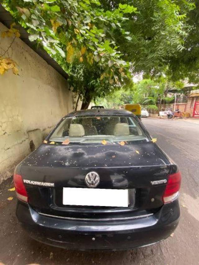 https://images10.gaadi.com/usedcar_image/4237625/original/33f77ff311e1c1bcd22b49b58eb2aa0c.jpeg?imwidth=6402