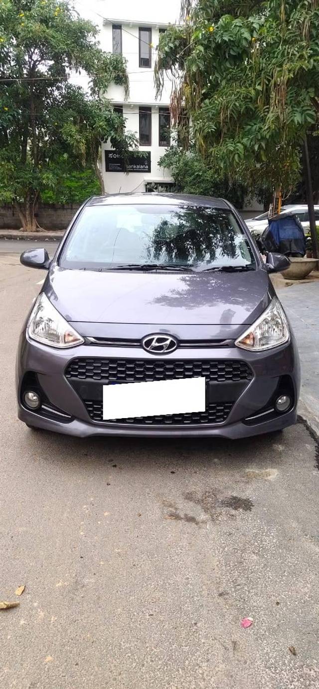 https://images10.gaadi.com/usedcar_image/4237662/original/processed_ede6f0459b6af25732e5b4aaf52dfe37.jpg?imwidth=6400