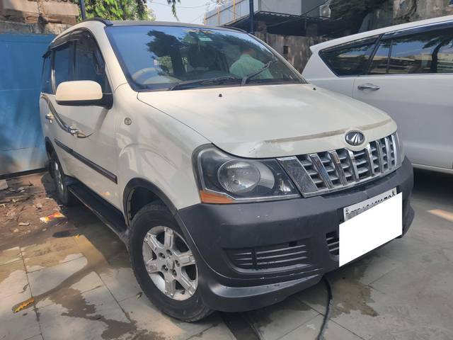 https://images10.gaadi.com/usedcar_image/4237710/original/processed_e9b3a3a9312b574388639ba1597fee85.jpeg?imwidth=6400