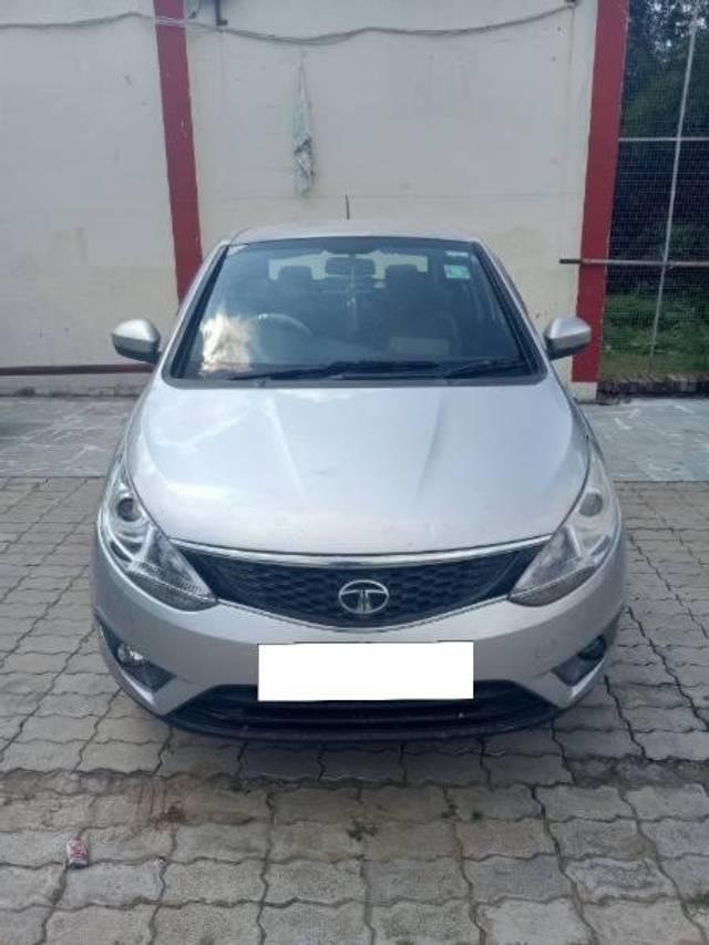 https://images10.gaadi.com/usedcar_image/4237783/original/processed_ffab190f-664c-4b00-a37e-888b05c5ce43.jpg?imwidth=6400