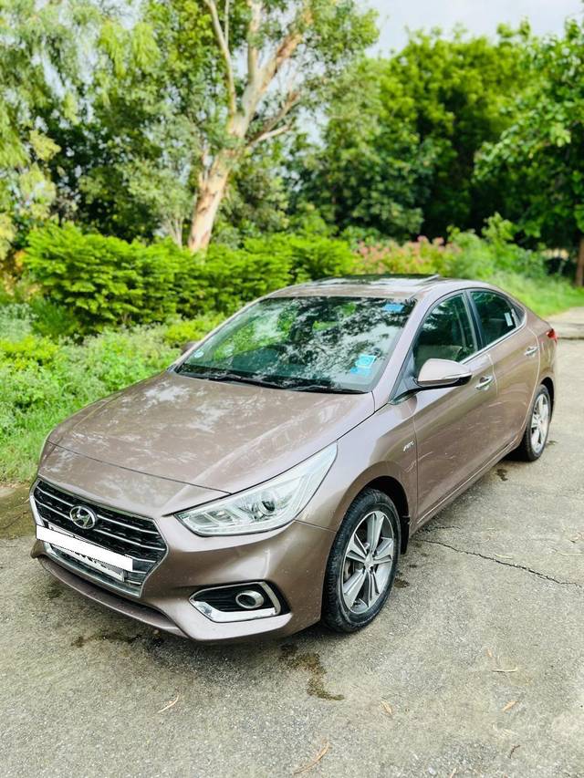 https://images10.gaadi.com/usedcar_image/4237793/original/processed_348c3407ba6e64f0cd1f0ca38ba74638.jpg?imwidth=6400