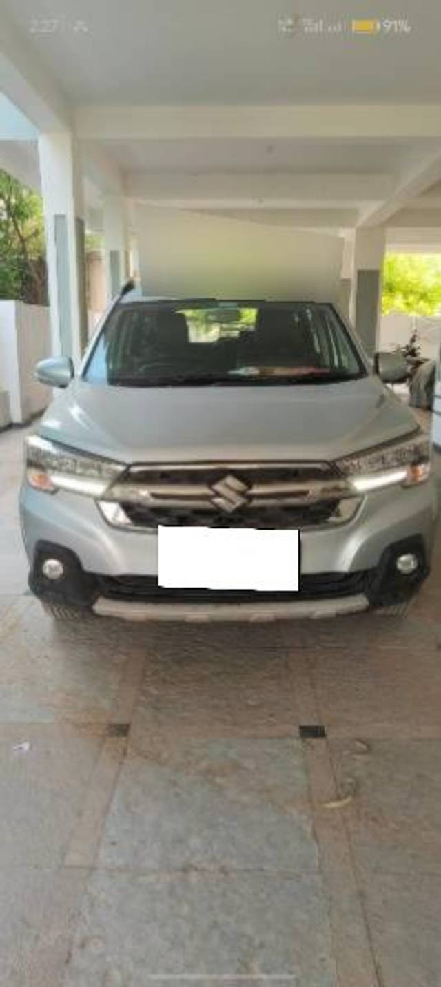 https://images10.gaadi.com/usedcar_image/4237881/original/processed_62151747-6b89-4bc7-96ac-0067a0f87aef.jpg?imwidth=6401