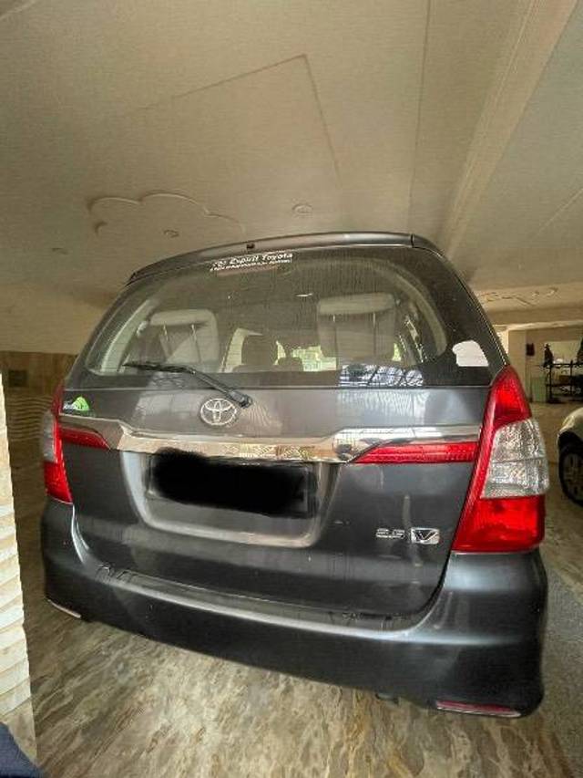 https://images10.gaadi.com/usedcar_image/4238035/original/ce155a36f2e48951eb248d9dc8583fdd.jpeg?imwidth=6401