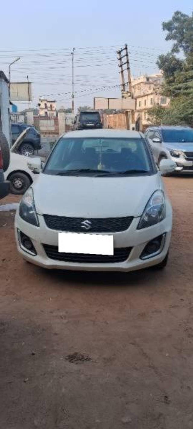 https://images10.gaadi.com/usedcar_image/4238045/original/processed_d13d55c5-23cf-402d-a1b5-ab00f346d41b.jpg?imwidth=6400