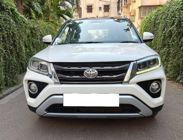 https://images10.gaadi.com/usedcar_image/4238168/original/processed_d7f610cd98459ee0ca75567f967da997.jpeg?imwidth=6400