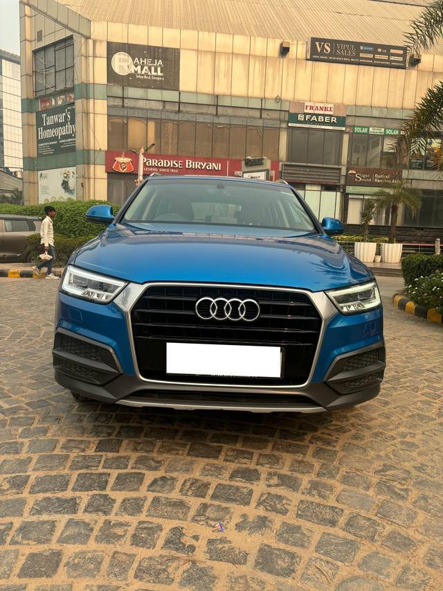 https://images10.gaadi.com/usedcar_image/4238175/original/processed_474ee2b1e16eb62f6c57acdbec25f356.jpeg?imwidth=6402