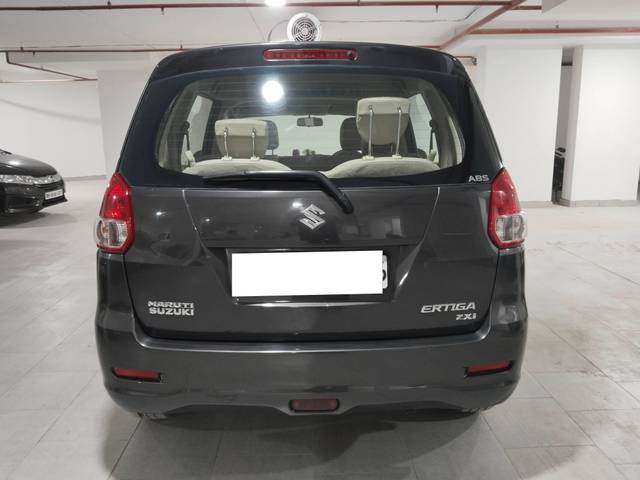 https://images10.gaadi.com/usedcar_image/4238218/original/processed_a1dea07abc3ef0947594a1aab76b83aa.jpg?imwidth=6401