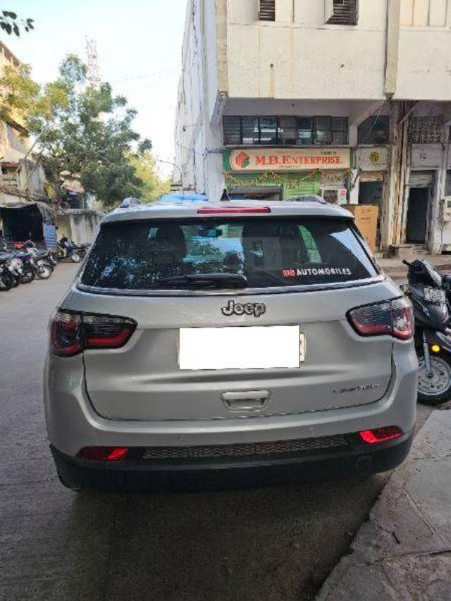 https://images10.gaadi.com/usedcar_image/4238221/original/fa17aee0a8a11f56955e8782a0f66e94.jpg?imwidth=6401