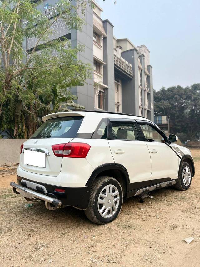 https://images10.gaadi.com/usedcar_image/4238273/original/processed_725635af97ebd406a99f6209a241b044.jpg?imwidth=6401