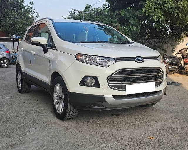 https://images10.gaadi.com/usedcar_image/4238370/original/processed_6647535fccd107c77cb6cc22dfe202cd.jpg?imwidth=6400