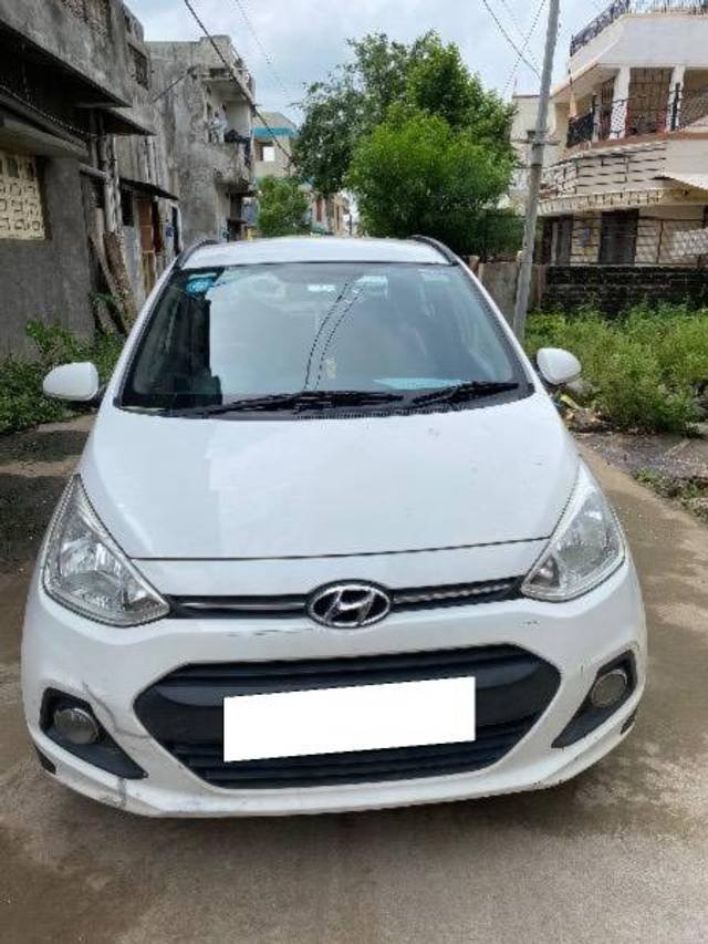 https://images10.gaadi.com/usedcar_image/4238420/original/processed_86f4afe9-644e-46dc-ad9d-0695f141ace0.jpeg?imwidth=6400