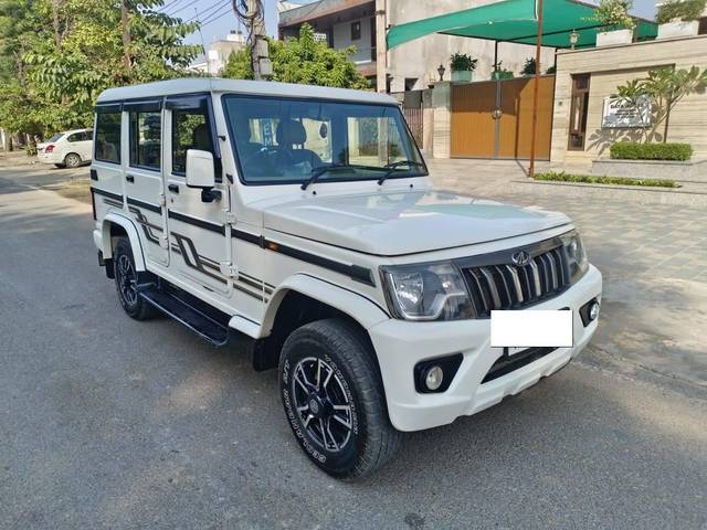 https://images10.gaadi.com/usedcar_image/4238425/original/processed_ac42abe8d5b3cab01cc7a285b905cfc4.jpg?imwidth=6400