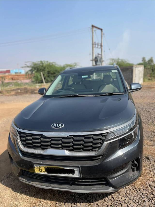 https://images10.gaadi.com/usedcar_image/4238432/original/processed_48b75d87-c77a-48f7-bc87-94553bc67566.jpeg?imwidth=6400