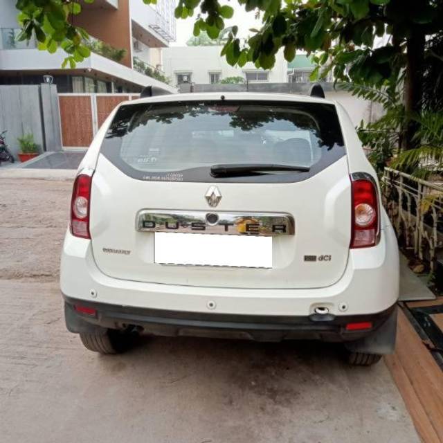 https://images10.gaadi.com/usedcar_image/4238549/original/processed_3fe75168-94c7-432a-95d2-1a078e1349a9.jpg?imwidth=6401