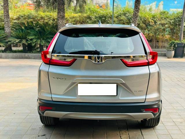 https://images10.gaadi.com/usedcar_image/4238623/original/processed_e7b4fca6e2d66e03afb11d6047221271.jpeg?imwidth=6401