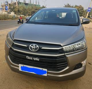 Toyota Innova Crysta 2016-2020 Toyota Innova Crysta 2.4 G Plus MT BSIV