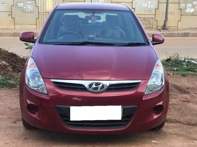 https://images10.gaadi.com/usedcar_image/4238881/original/processed_715df899-ccd4-48d5-83ce-e7843b211bcd.jpg?imwidth=6400