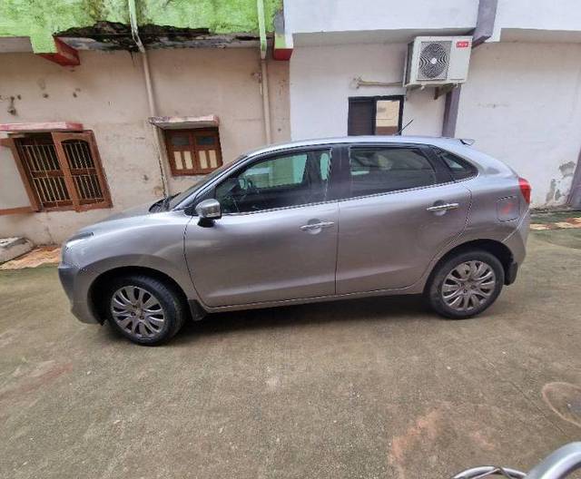 https://images10.gaadi.com/usedcar_image/4238958/original/processed_7c20489b-26cf-4f92-b5d4-bbd55fdbfe53.jpg?imwidth=6400