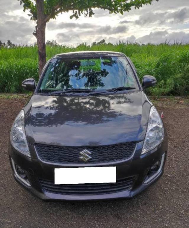 https://images10.gaadi.com/usedcar_image/4238977/original/processed_63c23714-ee7a-4266-af11-89012094096f.jpg?imwidth=6400