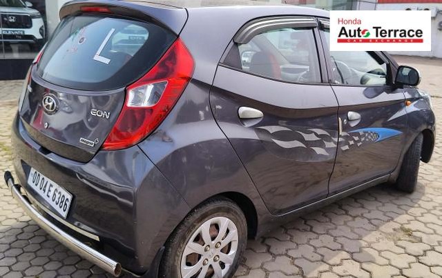 Second-hand 2014 Hyundai EON Magna Plus for sale in Bhubaneswar-4