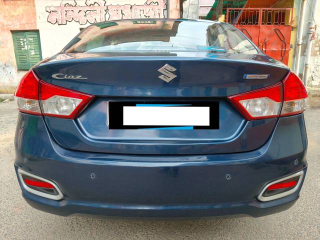 https://images10.gaadi.com/usedcar_image/4239067/original/processed_d67a92cba846de0954eb20508b204d11.jpg?imwidth=6402