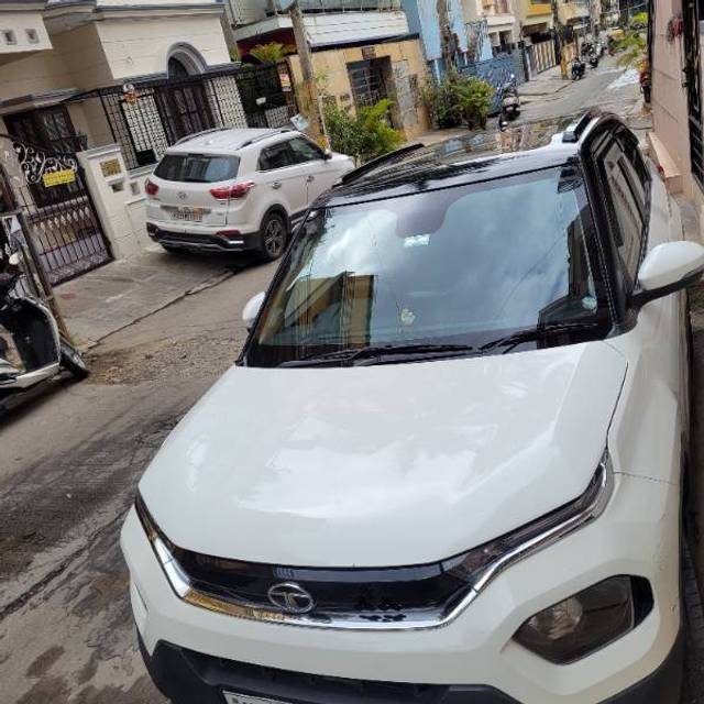 https://images10.gaadi.com/usedcar_image/4239394/original/6294d0ccf91d27c07531d9eb6240b8dc.jpg?imwidth=6400